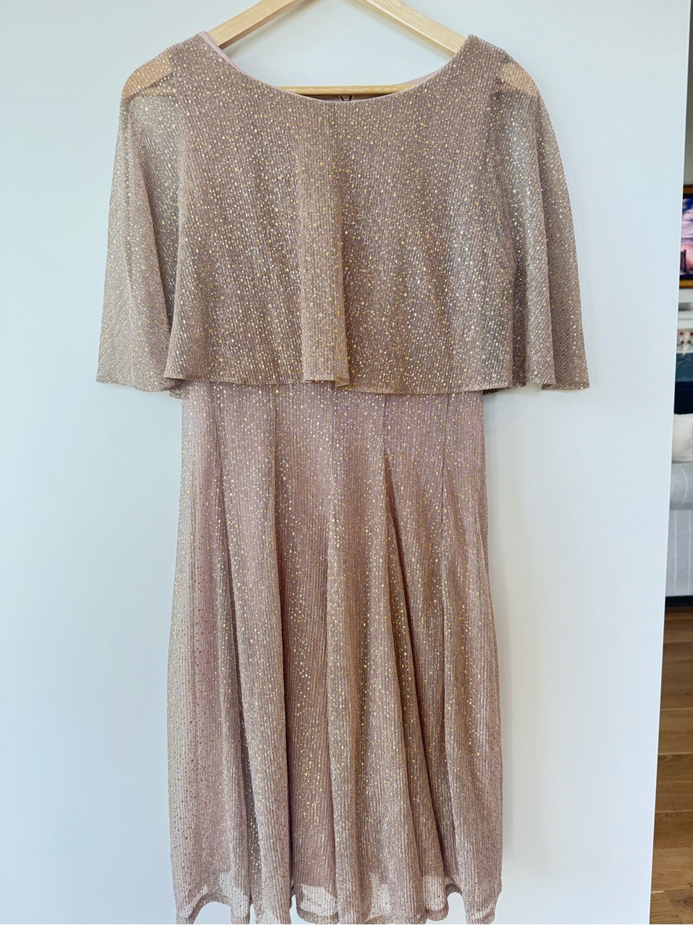 Danny & Nicole Glitter Cape Overlay Dress Women’s 14 Blush Gold Midi Party